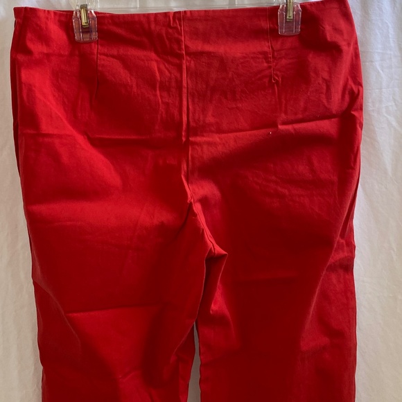 Boston Proper Red Capri Size: 14 - Picture 6 of 8